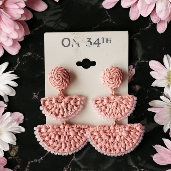 On 34th Pink Woven Raffia Bohemian Style Tiered Stud Earrings - Picture 2 of 5